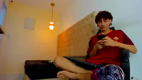 darkknightx01 online show from 16, 10, 2025