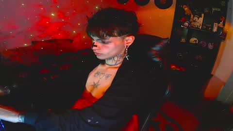   online show from 20, 10, 2025