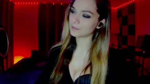 roseredgoddess online show from 13, 9, 2025