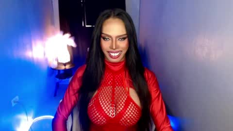 HAPPY BIRTHDAY MISTRESS MADRIANA online show from 2, 4, 2026