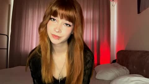 Snapshot of darleencouty chatting on 12, 5, 2026 Lina online show from 12, 5, 2026