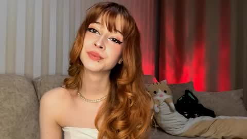 Snapshot of darleencouty chatting on 20, 5, 2026 Lina online show from 20, 5, 2026