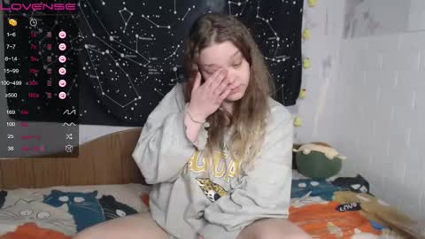 Snapshot of darling_tony18 chatting on 25, 10, 2025 darling_tony18 online show from 25, 10, 2025