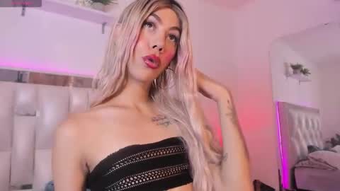 darlyn_tenderhot__ online show from 9, 3, 2026