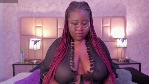  Darnell Queen online show from 11, 1, 2025