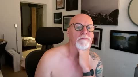 Snapshot of darre1966 chatting on 21, 6, 2026 darre1966 online show from 21, 6, 2026