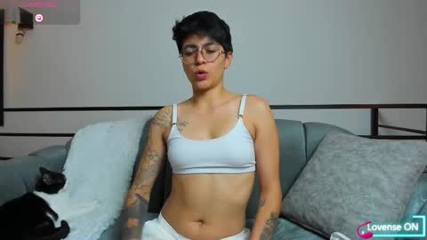 Dass Roman online show from 23, 9, 2025