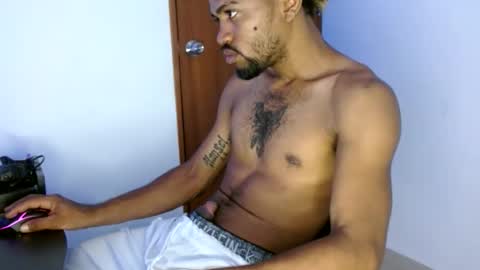 Snapshot of davcashmaster420 chatting on 7, 2, 2026 davcashmaster420 online show from 7, 2, 2026