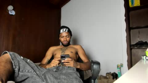 Snapshot of davcashmaster420 chatting on 30, 6, 2026 davcashmaster420 online show from 30, 6, 2026