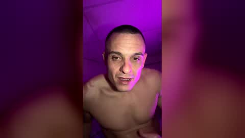 Snapshot of dave875126 chatting on 15, 2, 2026 dave875126 online show from 15, 2, 2026