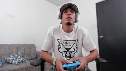 Snapshot of dave_skinnycum420 chatting on 3, 10, 2025 dave online show from 3, 10, 2025