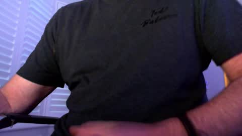 davesu12345 online show from 2, 12, 2025