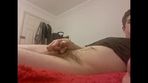 Snapshot of daveycumplaywithme chatting on 31, 10, 2025 daveycumplaywithme online show from 31, 10, 2025