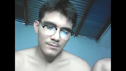 Snapshot of david_stuart07 chatting on 5, 3, 2025 davidstuart online show from 5, 3, 2025