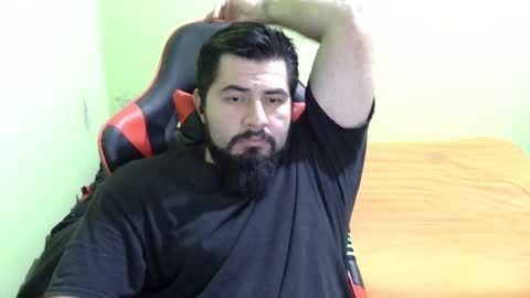 Snapshot of daviddelz chatting on 7, 12, 2024 David online show from 7, 12, 2024