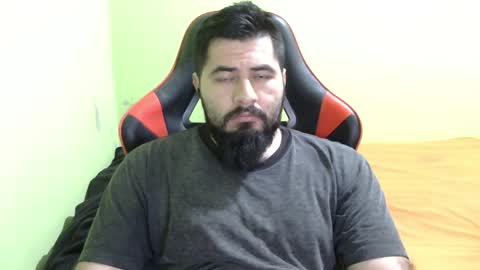 Snapshot of daviddelz chatting on 16, 12, 2024 David online show from 16, 12, 2024