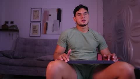 Davies brown    schedule 12pm to 5pm col time online show from 7, 4, 2026