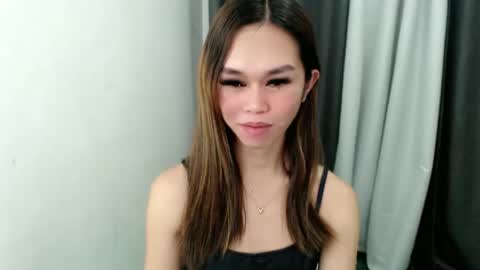 Snapshot of davinascott_03 chatting on 16, 10, 2025 Davina online show from 16, 10, 2025