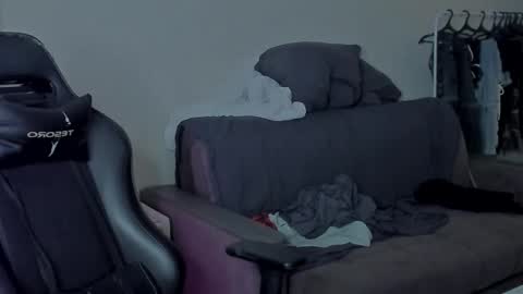 Snapshot of davisross chatting on 11, 12, 2024 davis online show from 11, 12, 2024