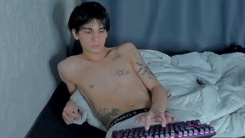 Snapshot of davisross chatting on 3, 11, 2025 davis online show from 3, 11, 2025