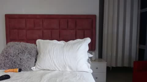 dayannaxxo online show from 1, 2, 2025