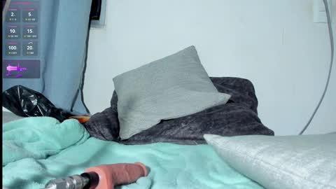 Snapshot of dayhanshelby chatting on 16, 2, 2025 nice too meet you i m alison online show from 16, 2, 2025