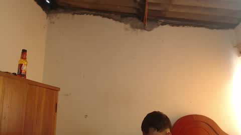 Dylon online show from 22, 12, 2025