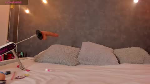 Snapshot of dayra_angels chatting on 11, 7, 2026 DAYRA ANGELS online show from 11, 7, 2026