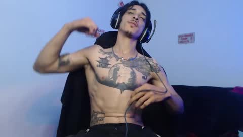 dazzayy online show from 25, 11, 2025