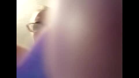 Snapshot of dazzill chatting on 2, 12, 2024 Dazzill online show from 2, 12, 2024