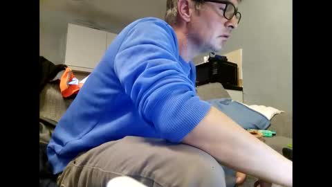 Snapshot of dazzill chatting on 10, 10, 2025 Dazzill online show from 10, 10, 2025