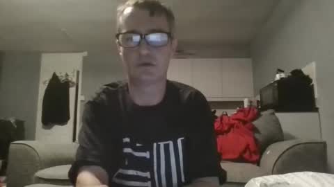 Snapshot of dazzill chatting on 26, 11, 2025 Dazzill online show from 26, 11, 2025