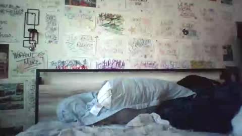 dbeamon92 online show from 15, 4, 2026