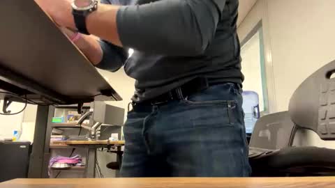 Snapshot of dblum75 chatting on 17, 12, 2025 dblum75 online show from 17, 12, 2025