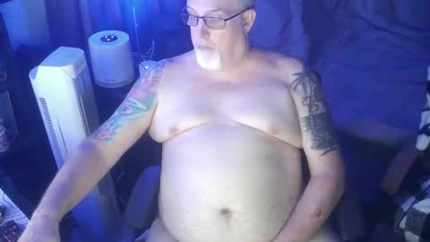 Snapshot of dcoop7869 chatting on 28, 5, 2026 B online show from 28, 5, 2026