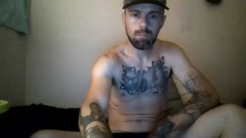 Snapshot of dcrim909 chatting on 17, 7, 2026 Hungmoose69 online show from 17, 7, 2026