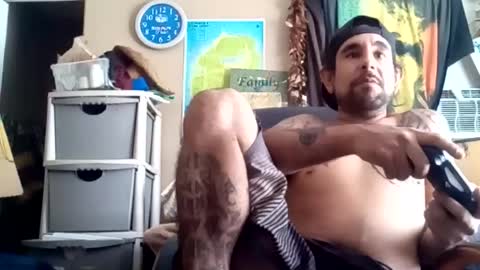 Snapshot of deadbirdink8o8 chatting on 10, 7, 2026 deadbirdink8o8 online show from 10, 7, 2026