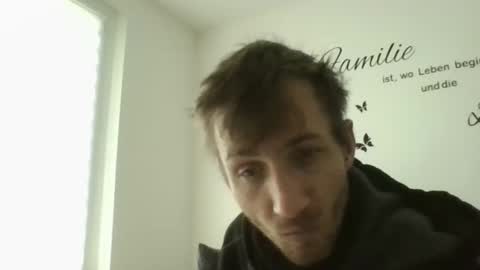 robert online show from 14, 4, 2026