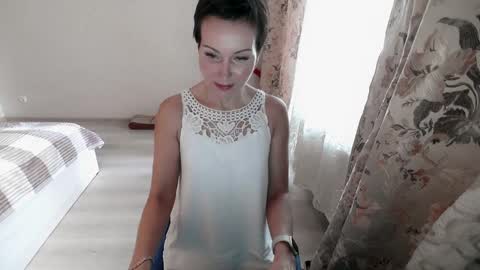 Mia online show from 25, 1, 2025