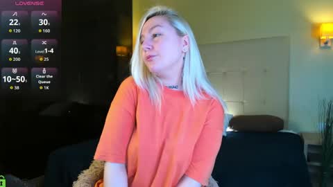 Debbie Mon Tue Fri Sun Sat GMT 3 1000am - 0400pm  online show from 12, 4, 2026