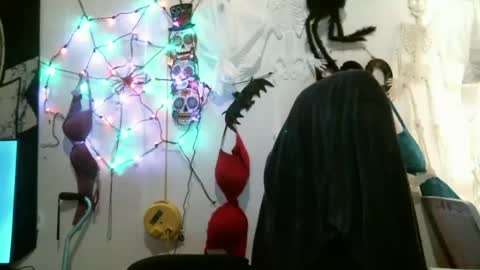 Snapshot of debbieafterhours69 chatting on 8, 10, 2025 DEBBIE online show from 8, 10, 2025