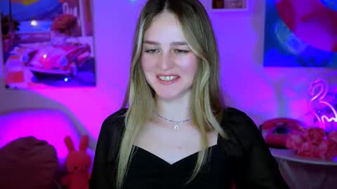 Snapshot of deboralarson chatting on 11, 2, 2025 Debora online show from 11, 2, 2025