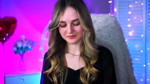 Snapshot of deboralarson chatting on 1, 3, 2025 Debora online show from 1, 3, 2025