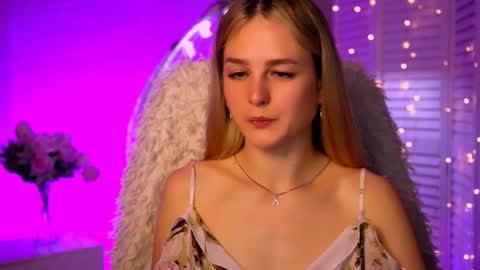 Snapshot of deboralarson chatting on 16, 10, 2025 Debora online show from 16, 10, 2025