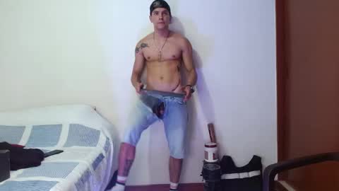 Santiago online show from 1, 2, 2025