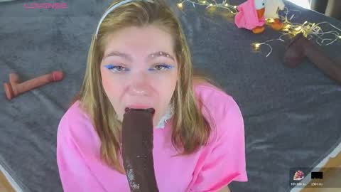 Sophie online show from 5, 4, 2026