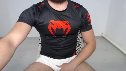 defuego  online show from 1, 1, 2025