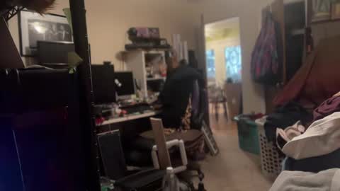 Tori online show from 19, 1, 2025