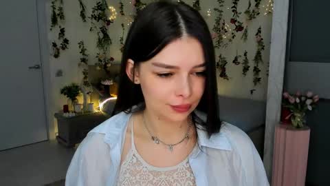 Snapshot of degreeofsincerity chatting on 8, 5, 2026 DegreeOfSincerity online show from 8, 5, 2026