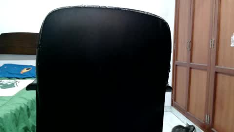 Snapshot of dei_v_48 chatting on 7, 4, 2026 DEIVY online show from 7, 4, 2026